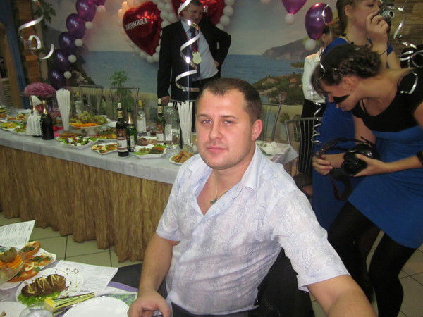 Иван Олейник