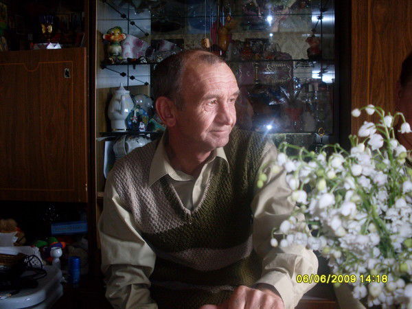 Виктор Иванов