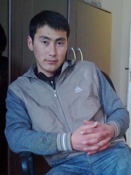 Нурлан Сапаров