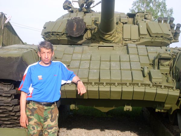 Андрей Бухарин