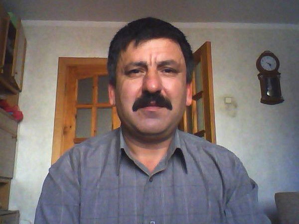 Намик Рустамов