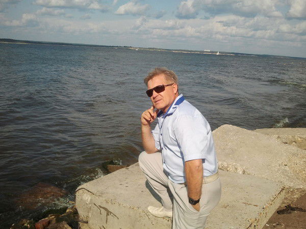 Николай Николаев