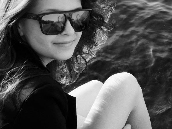 Яна Селезнёва