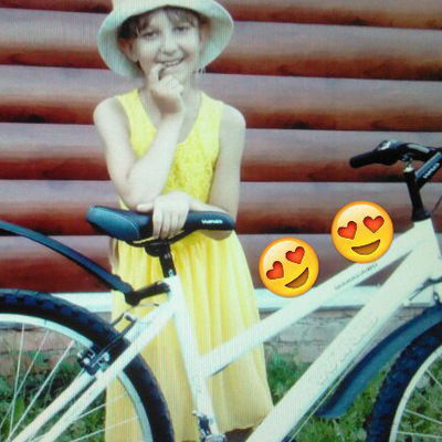 Оля Смирнова