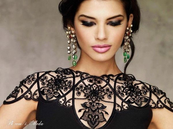 Светлана Светлая