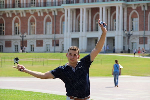 Антон Епифанов