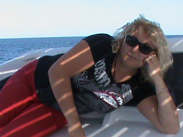 Лора Часовска