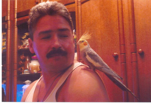 Олег Леонов