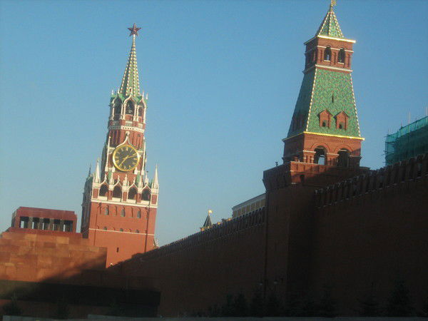 Илья Медведев