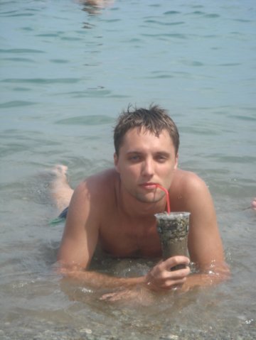 Денис Убакуненко