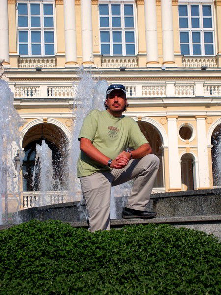 Максим Уткин