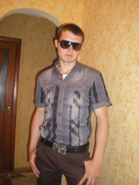 П@вел Неизвестен