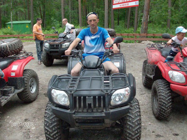 Андрей Игин