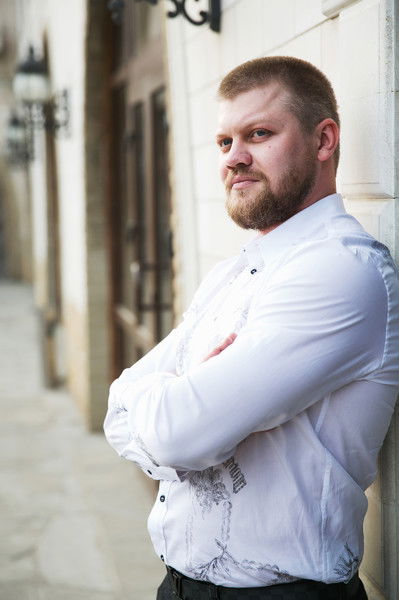 Антон Еськов