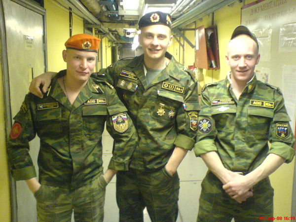 Неизвестно Неизвестно