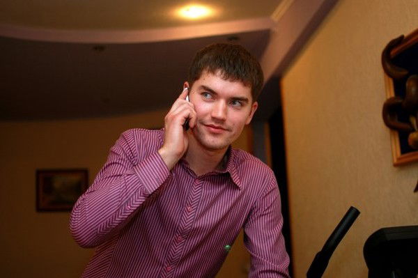 Константин Еманов