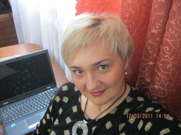 Елена Ясенкова