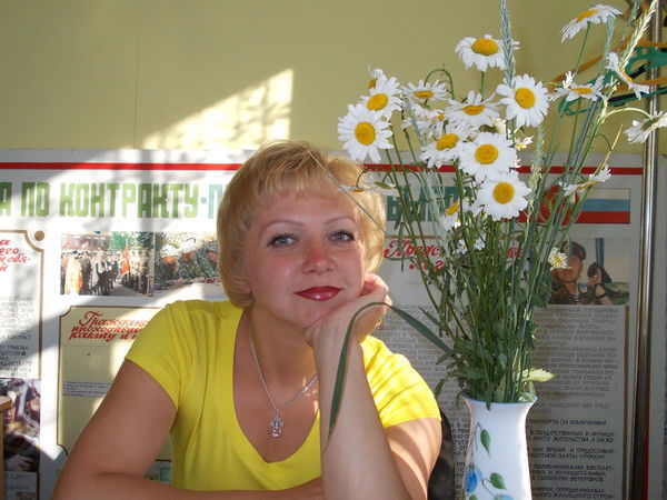 Елена Кропотова