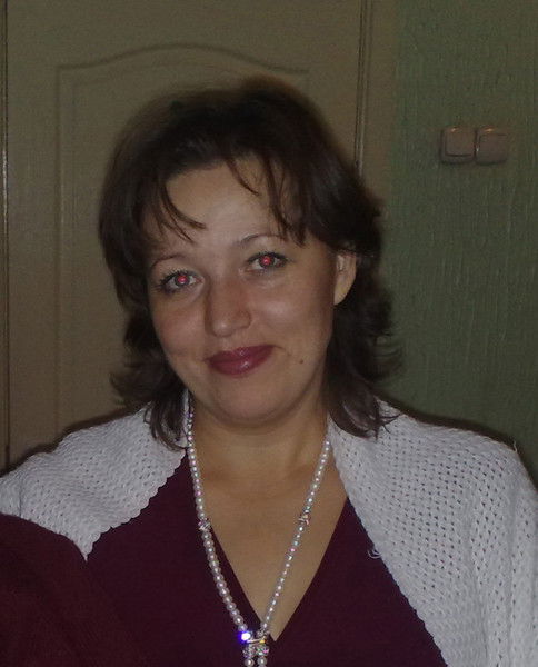 Нина Попова