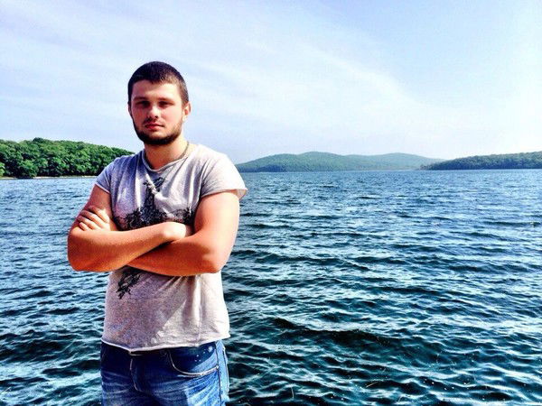 Антон Борзов