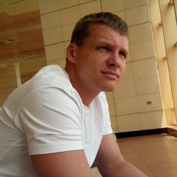 Александр Егоров