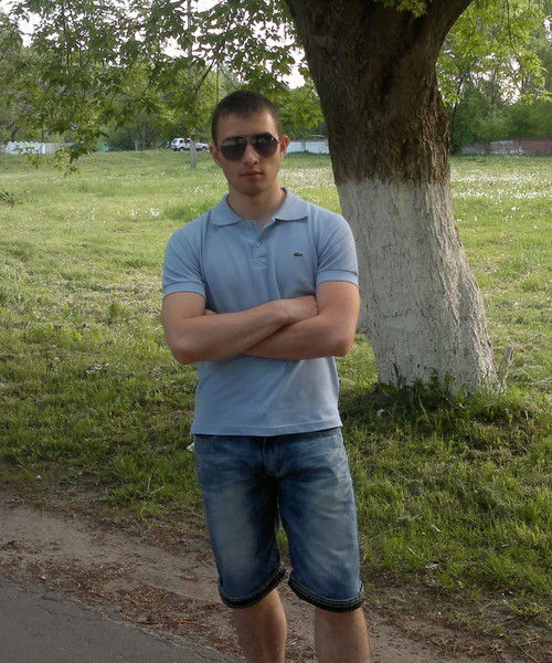 Женя Весельский