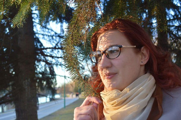 Алёна Лапко