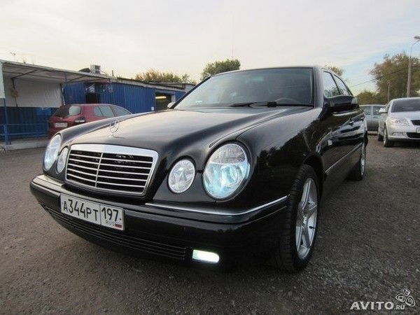 Макс Набережных