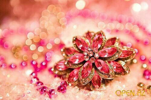 Назира Асан