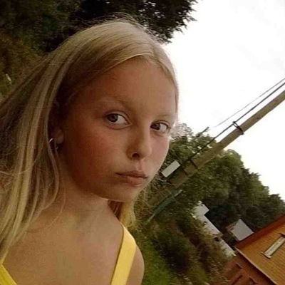 Аня Слесарева