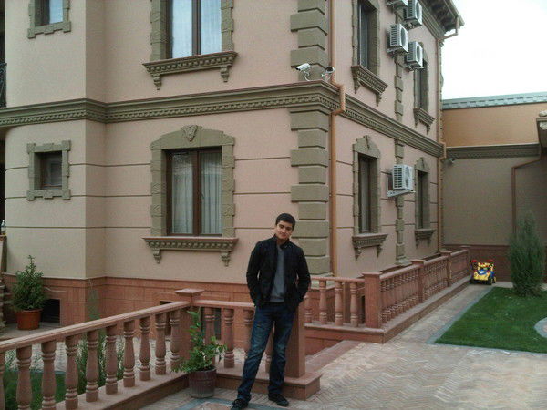 Фаридун Урунов