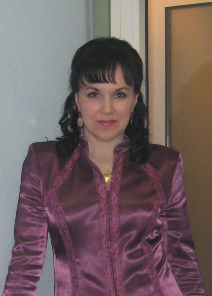 Елена Златова