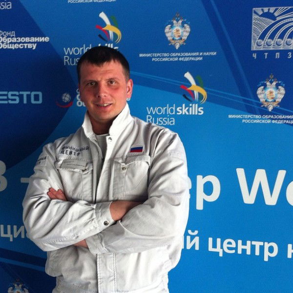 Александр Бешенцев