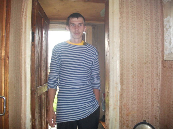 Евгений Леушин