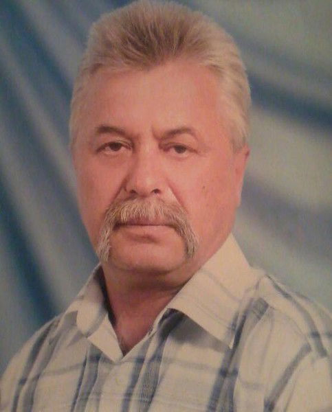 Александр Сукинов