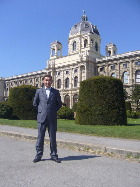 Bauyrzhan Mukhambetzhanov