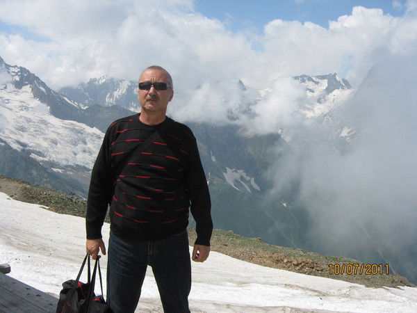 Анатолий Гайдай