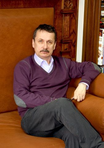 Николай Волков