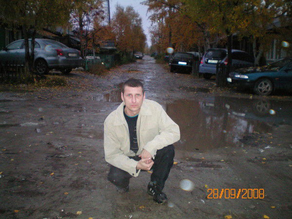 Василий Изотов