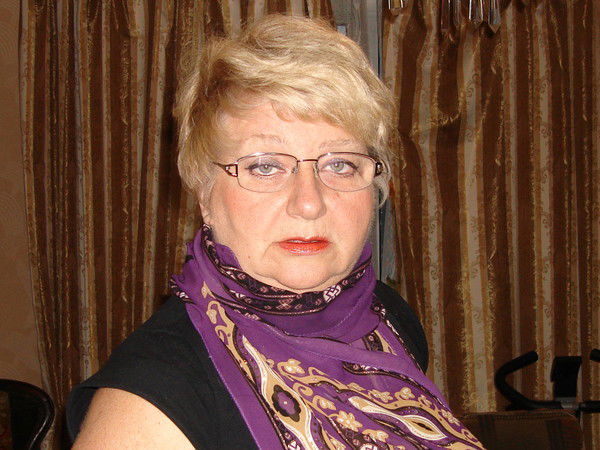 Лариса Петрова