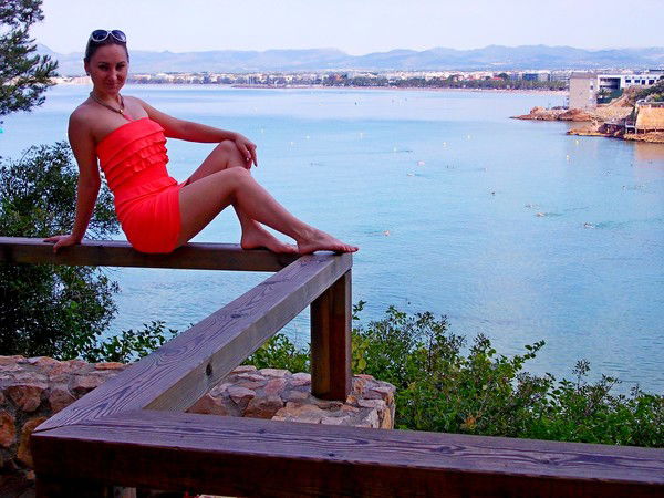 Анна Столярова