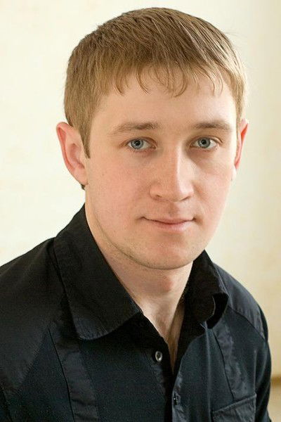 Сергей Тихонов