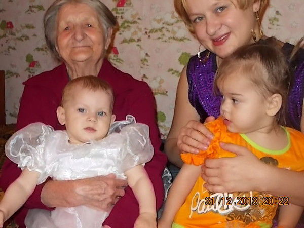 Алена Митюшова