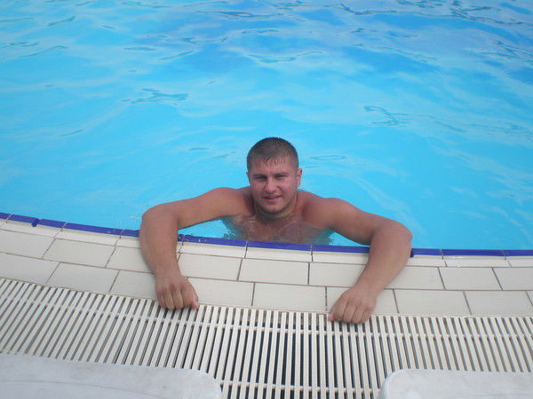 Женя Кузнецов