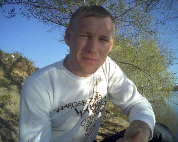 Александр Санников