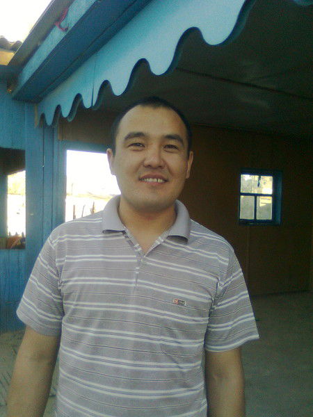 Болат Лепесов