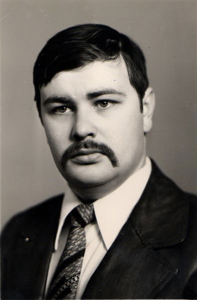 Сергей Медведев