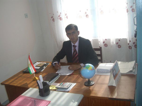 Дустмурод Валиев