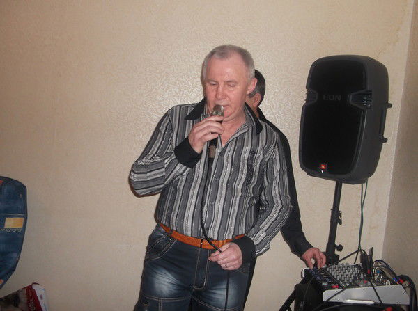 Игорь Антипов