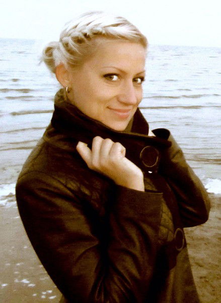 Ева Золотова